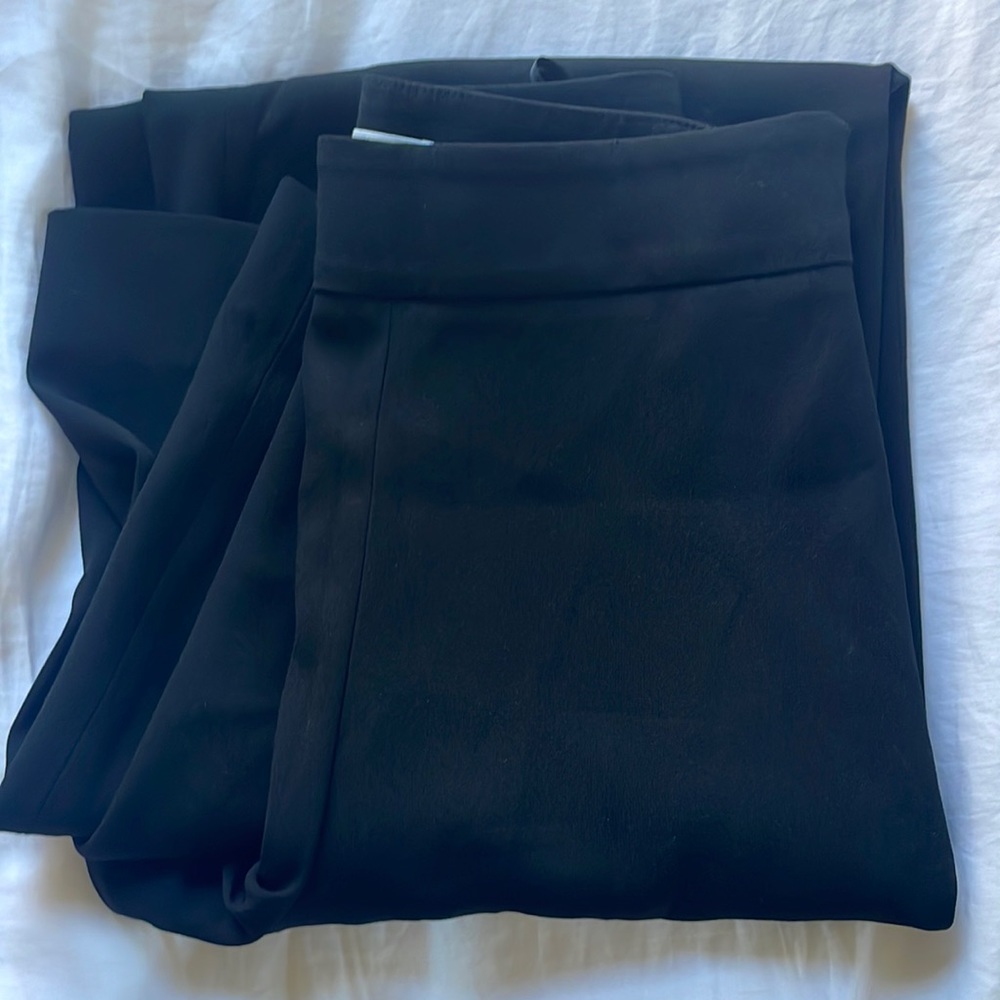 Aritzia straight leg summer pants